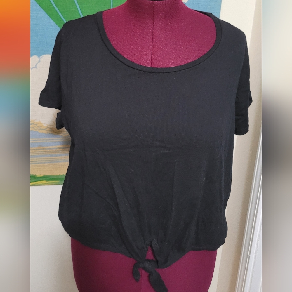 Charlotte Russe Black Tie-Front Tee